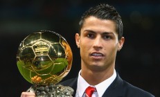 扬州足球平台解说员（扬州足球平台解说员是谁）